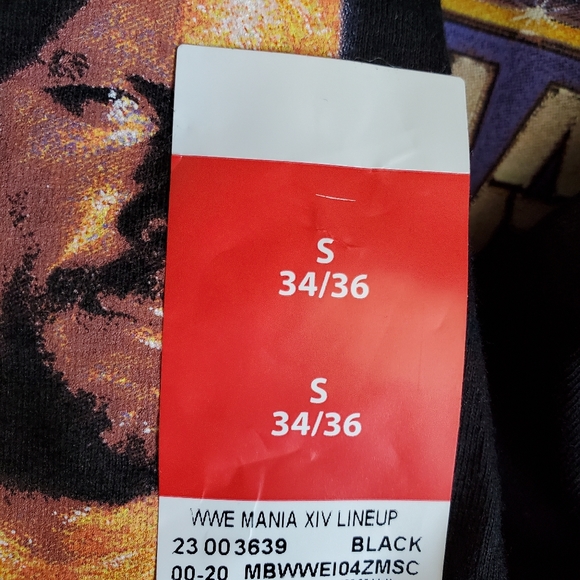 NWT WWE WrestleMania XIV - Picture 4 of 13